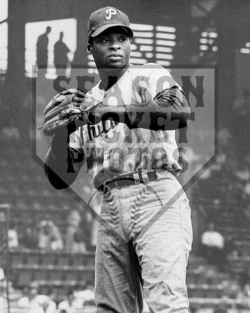 Allen, Dick 1965 Phillies BW 313