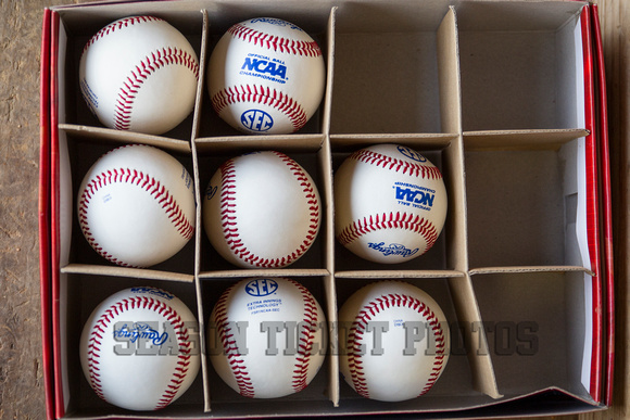 baseballs 0047